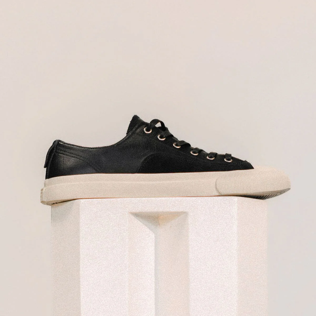 All-American Luxe Low-Top Black/Sea Salt - Image 17