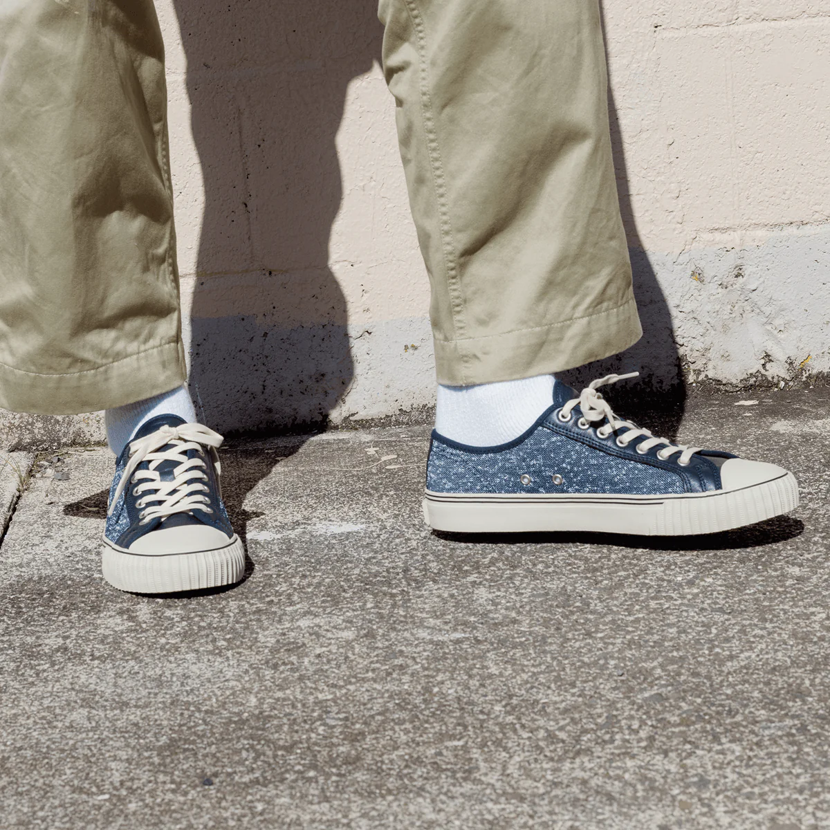Center Low-Top Navy/Gray - Image 15