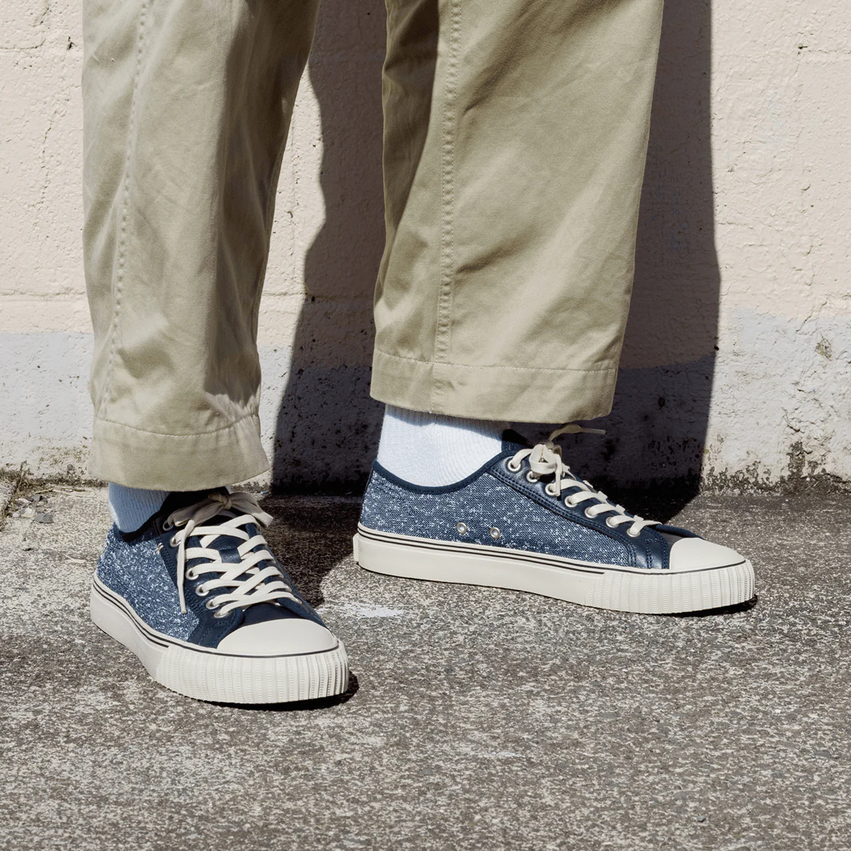 Center Low-Top Navy/Gray - Image 3