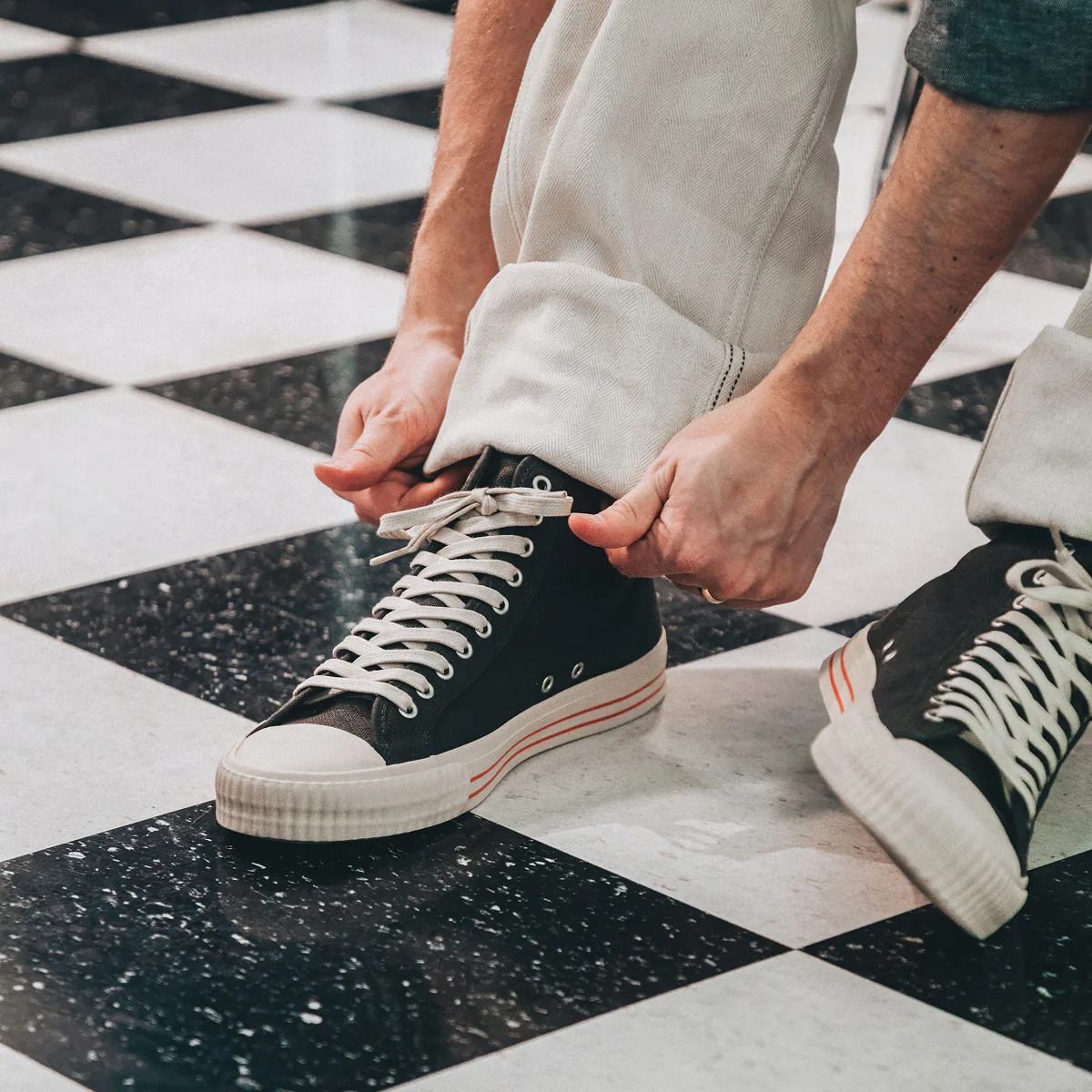 Center Vintage High-Top Black/Biscotti - Image 11