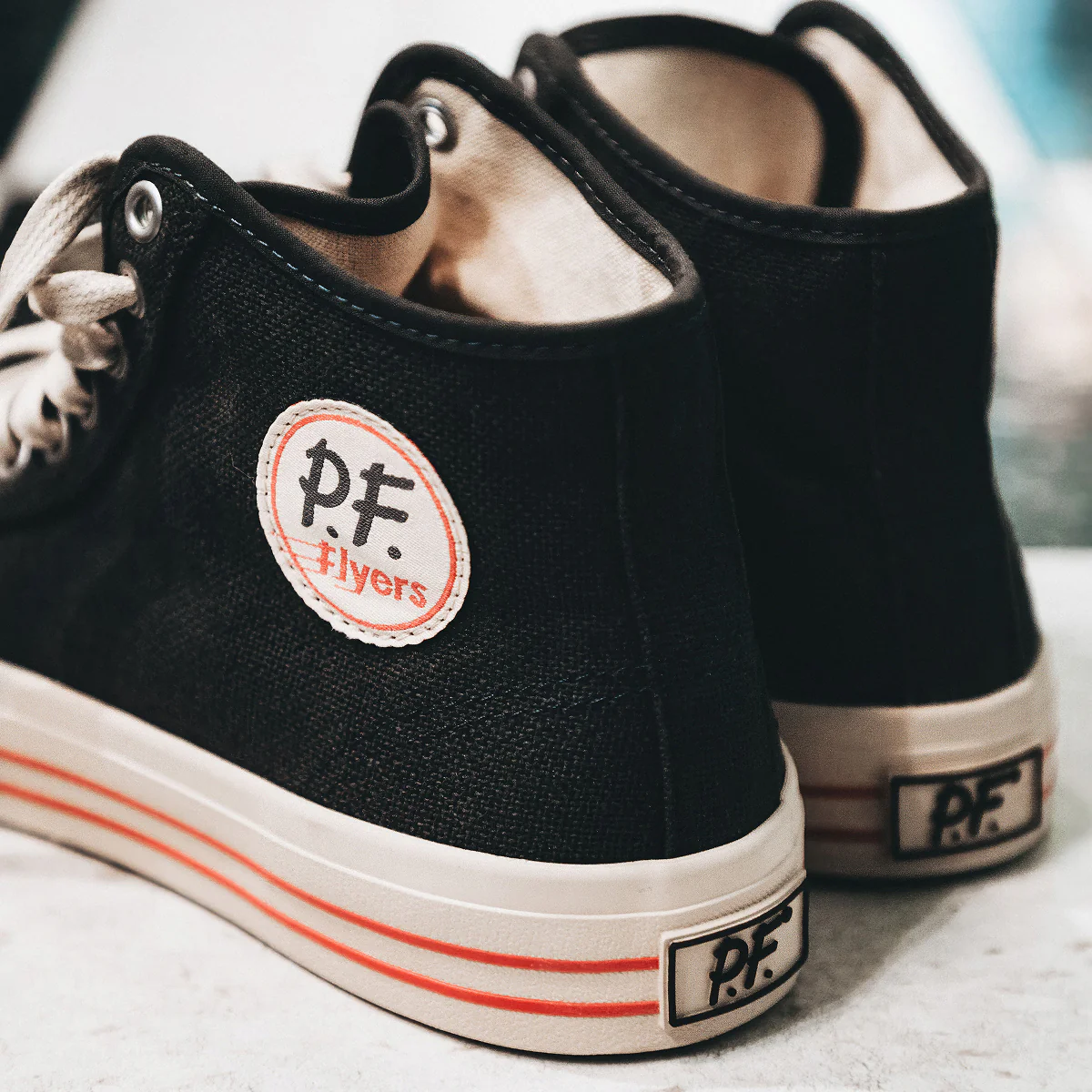 Center Vintage High-Top Black/Biscotti - Image 4