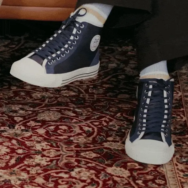 Center Vintage High-Top Navy/Antique White - Image 4