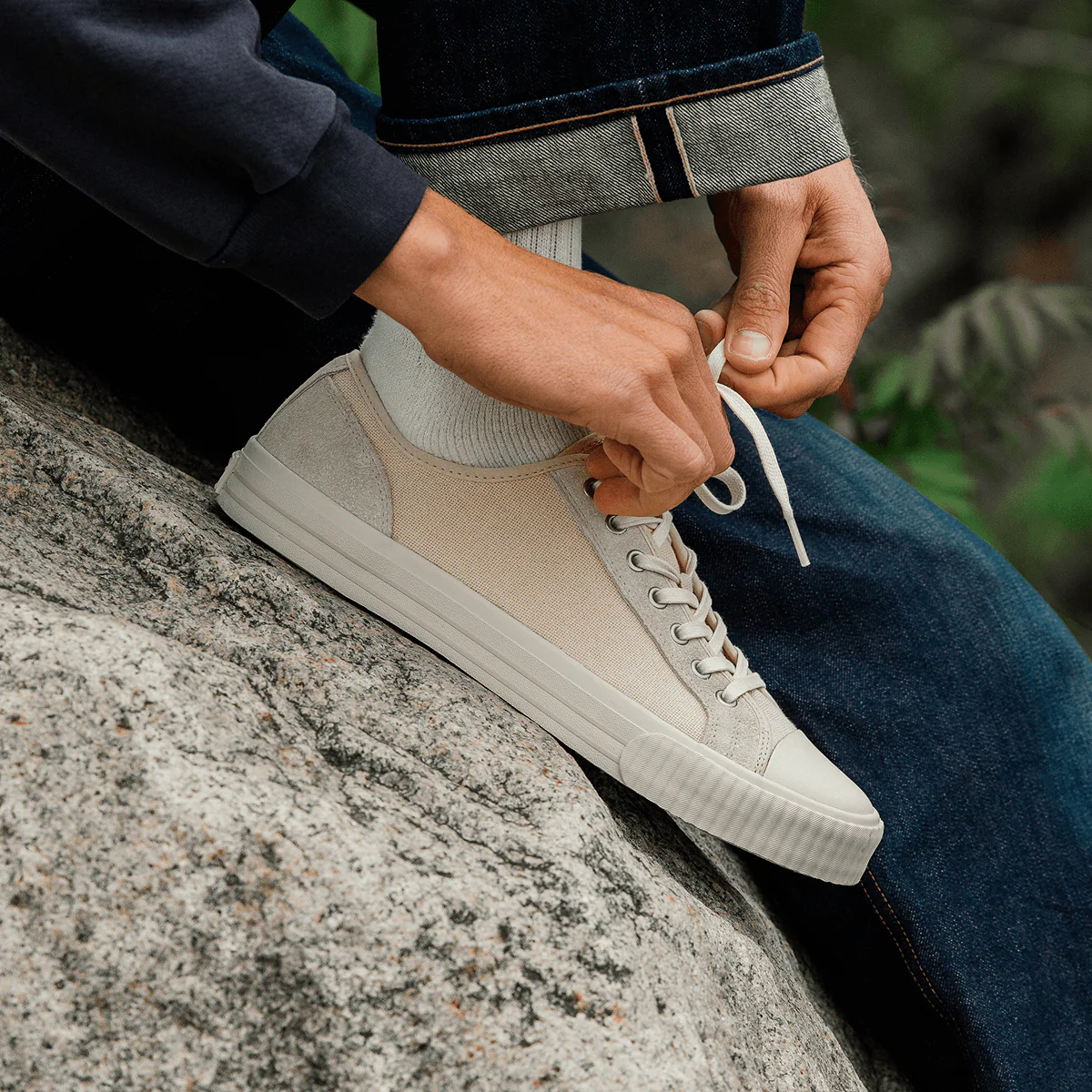 Center Vintage Low-Top, Biscotti - Image 11