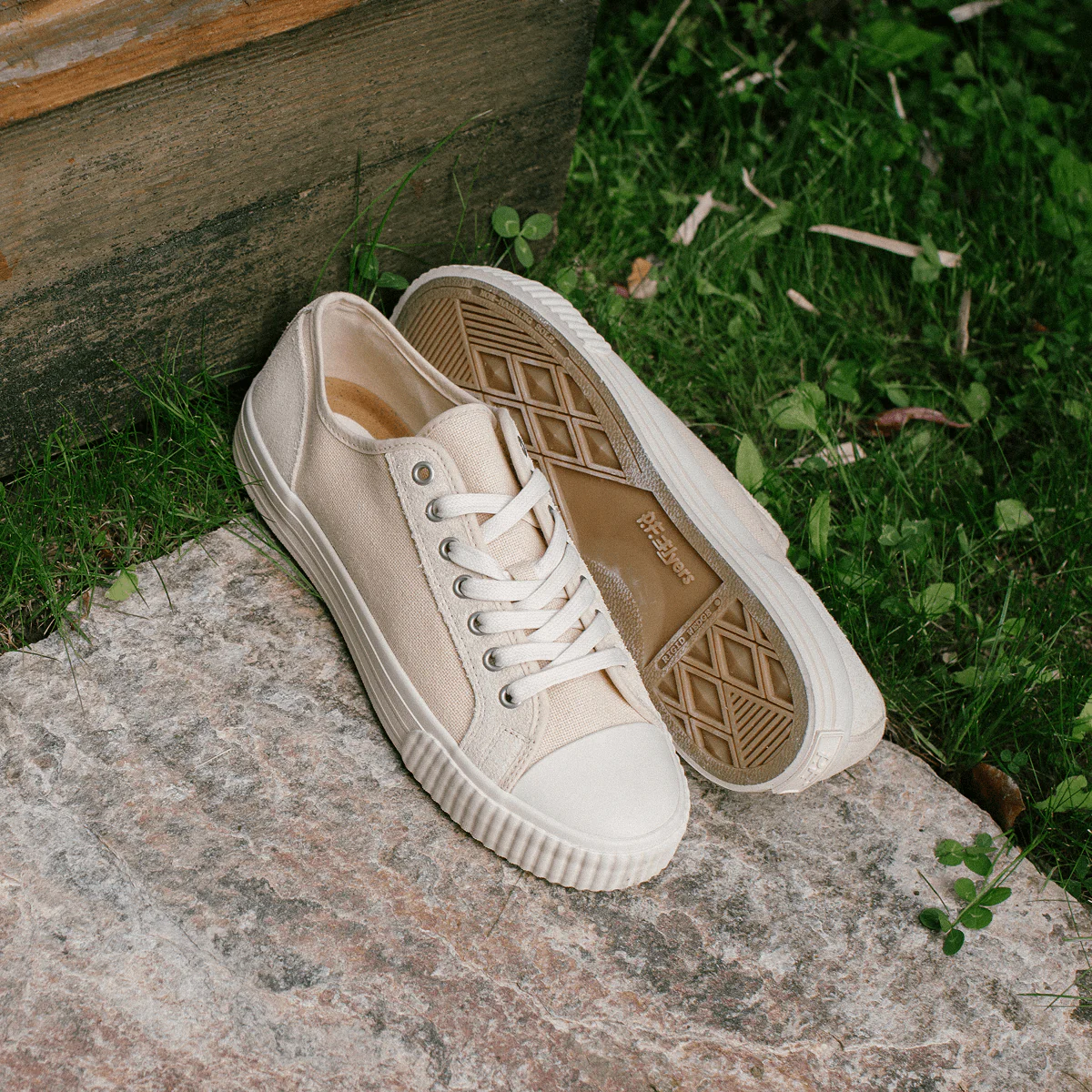 Center Vintage Low-Top, Biscotti - Image 4