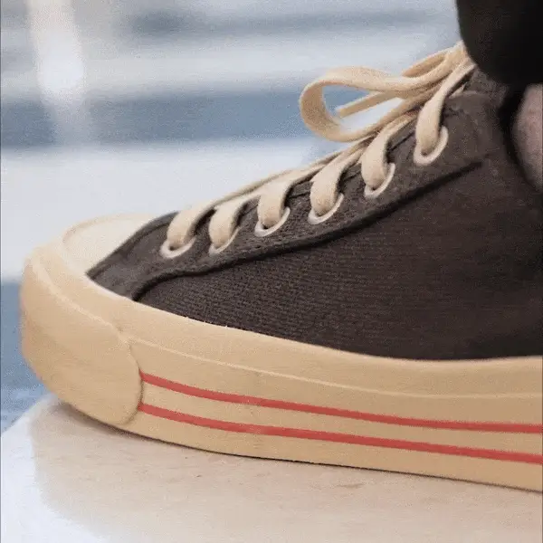 Center Vintage Low-Top Black/Biscotti - Image 5