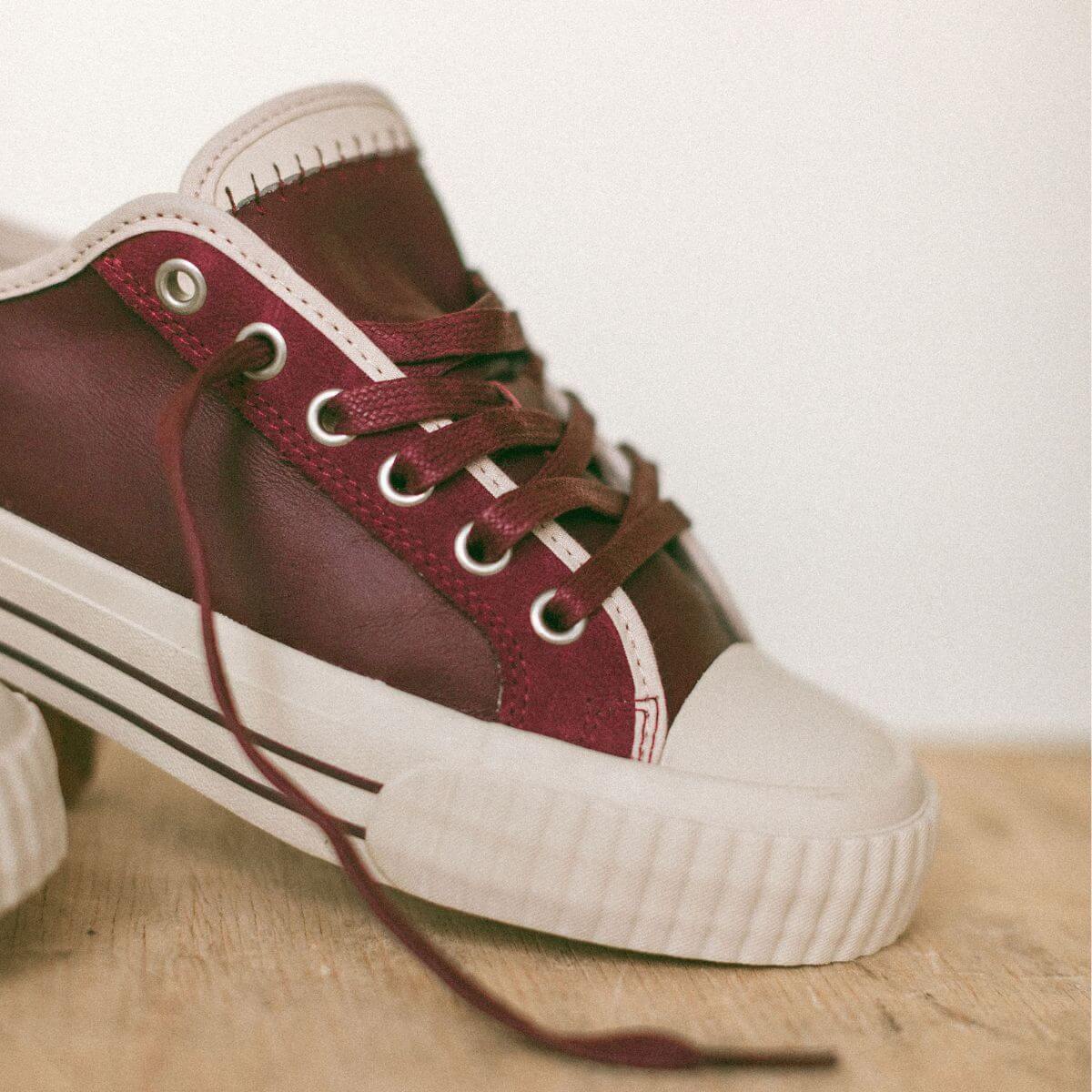 Center Vintage Low-Top Burgundy/Antique White - Image 15