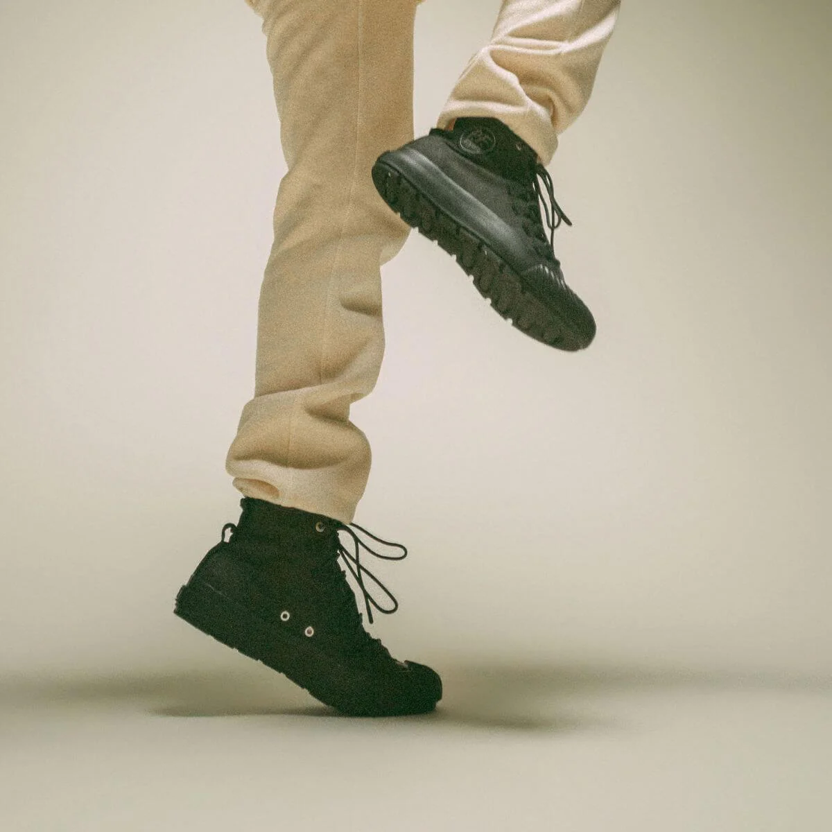 Grounder Basecamp High-Top Black/Black - Image 13
