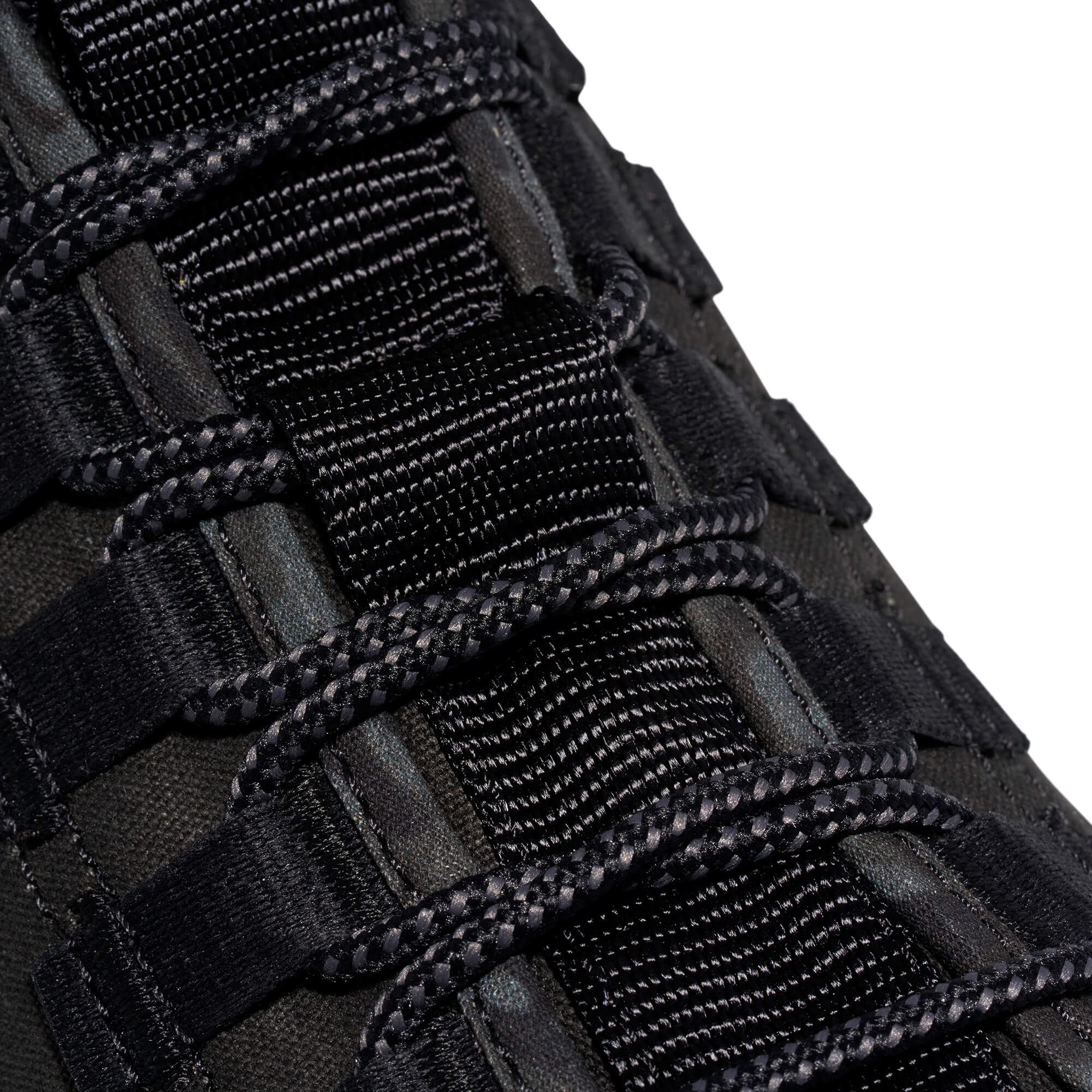 Grounder Basecamp Low-Top Black/Black - Image 6
