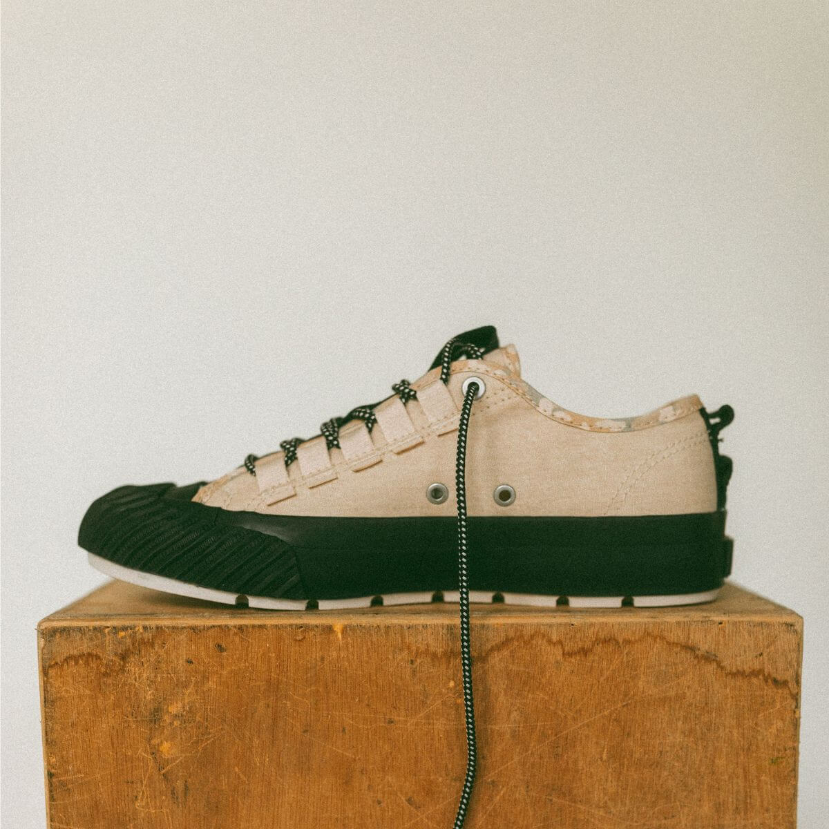 Grounder Basecamp Low-Top Bone Gray/Black - Image 9