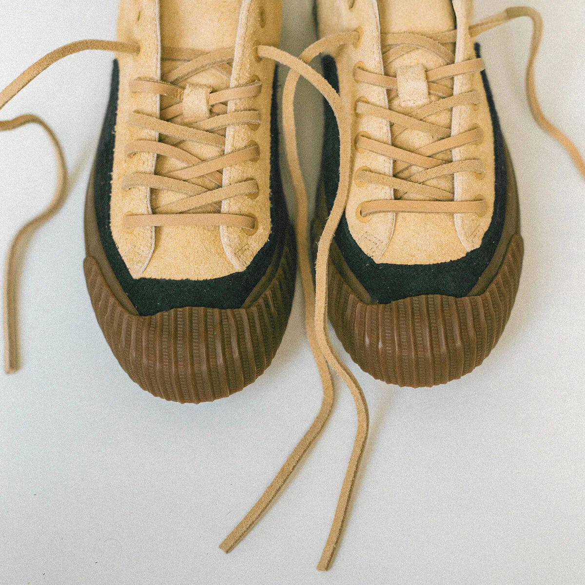 Grounder Field/Spec Low-Top Wheat/Gum - Image 8